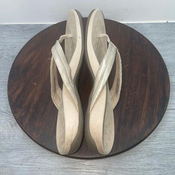 Vionic Raya Metallic Beige Womens Size 9 Casual Slipper Flip Flop Thong Sandals - Picture 7 of 10